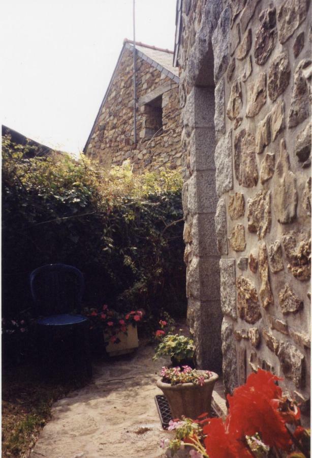 Le Moign-Locations Villa Camaret-sur-Mer Exterior foto